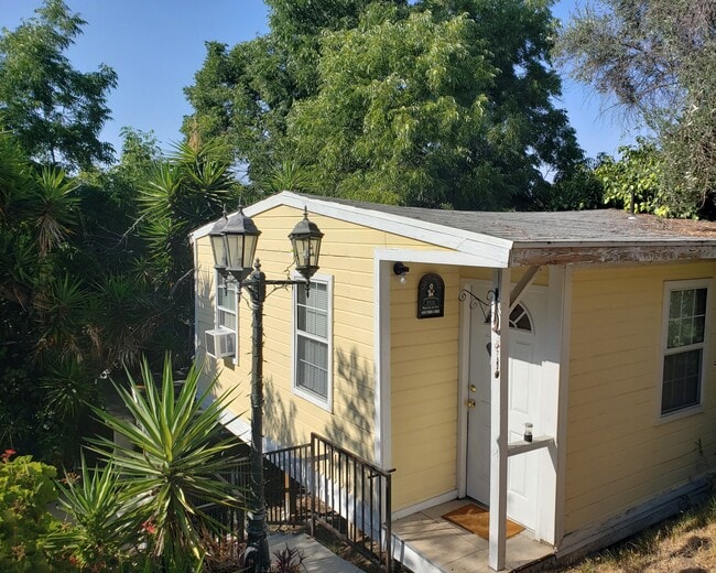 Private, gated front entrance - 4966 Twining St