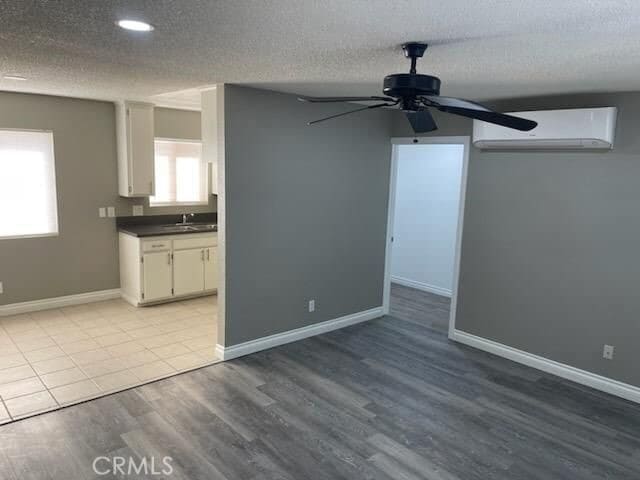 Photo - 6470 Ronald Dr