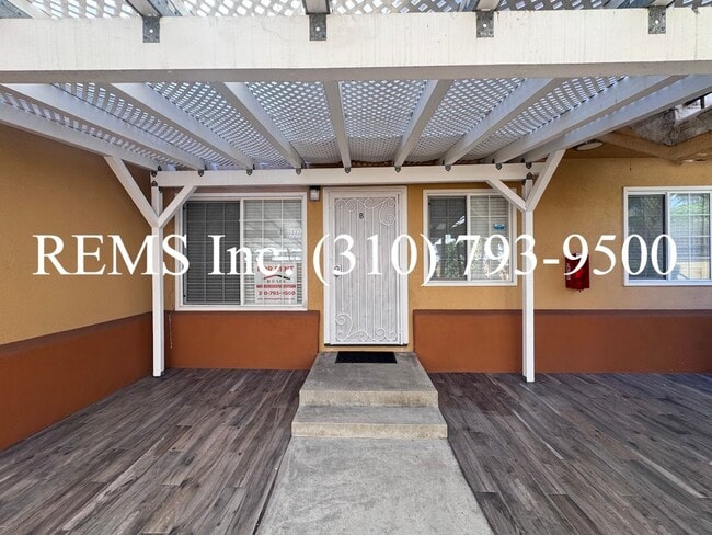 Photo - 3580 Brenton Ave Unit B