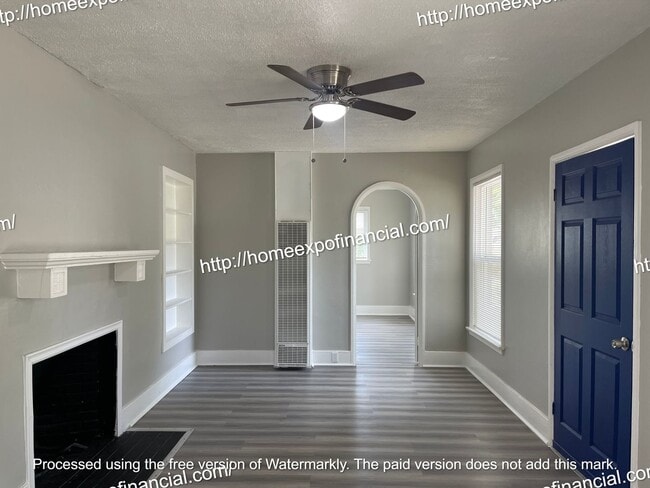 Photo - Nice Home For Rent (Front House)