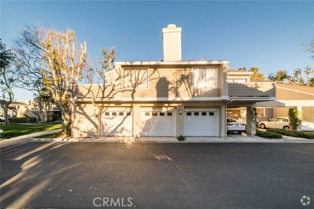 Building Photo - 402 Deerfield Ave Rental
