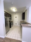 Kitchen - Hawthorne Regency Luxury Apartments