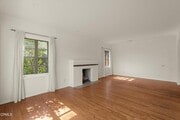 Photo - 1747 Oakwood St House