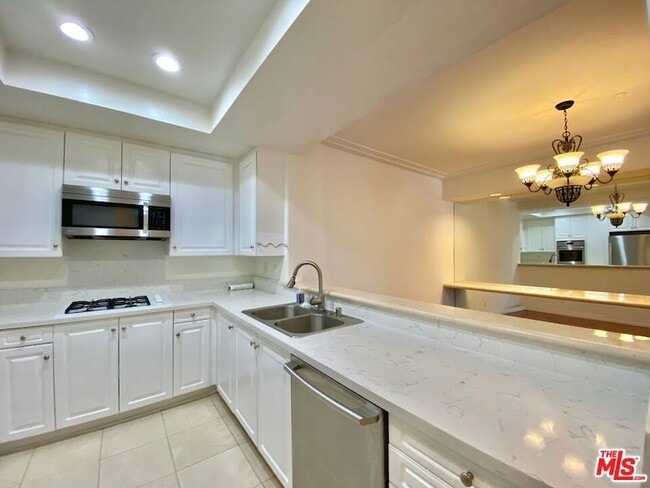 Photo - 2349 S Beverly Glen Blvd