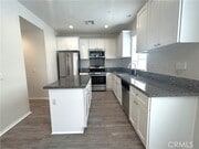 Photo - 253 S Vermont Ave