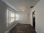 Photo - 2588 Genevieve St N