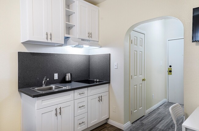 Photo - Soto Rose Apartments