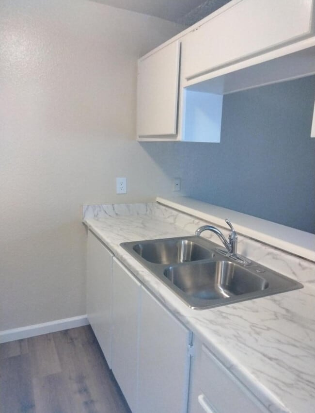 Photo - Arrow Apartments