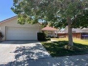Photo - 15571 Amber Pointe Dr House