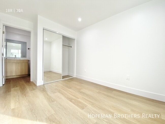 Photo - 1017 Ocean Park Blvd Unit 8