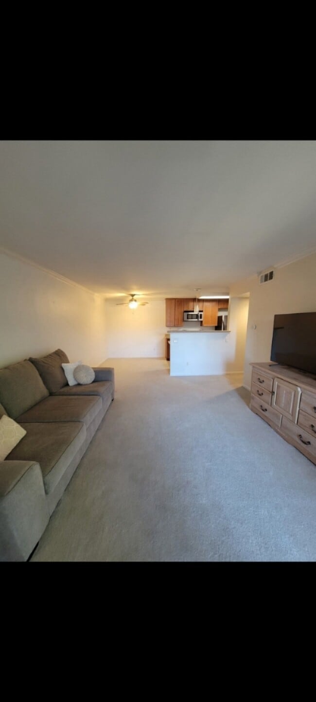 Photo - 180 Chambers St Unit 28