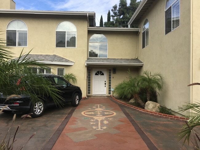 Building Photo - 12766 Jolette Ave