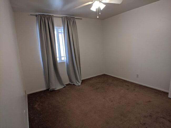 Photo - Beautiful 3 Bedroom Home with Pool