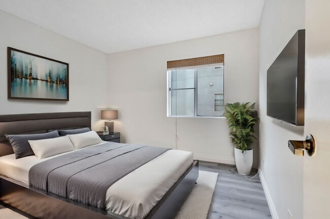 Photo - Pacific Luxury Investments, LLC