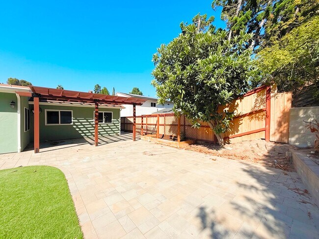 Photo - 5484 New Mills Rd