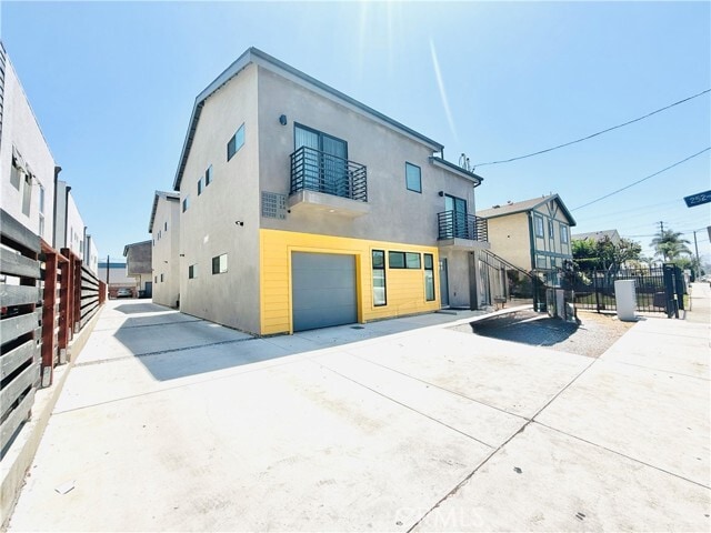Building Photo - 25200 Frampton Ave Rental