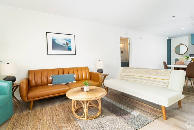 Building Photo - 4667 Ocean Blvd Rental