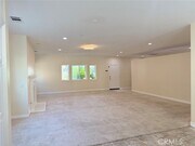 Photo - 2975 Gibson St