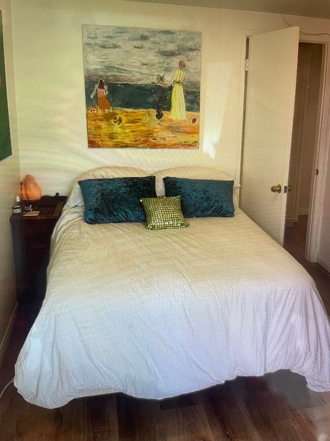 Photo - 53 E I St Unit B