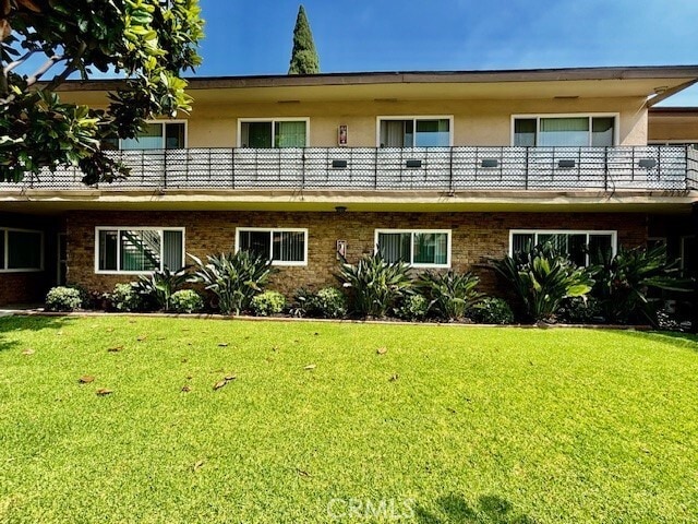 Building Photo - 12437 Harris Ave Unit 11