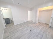 Photo - 4064 E 60th St