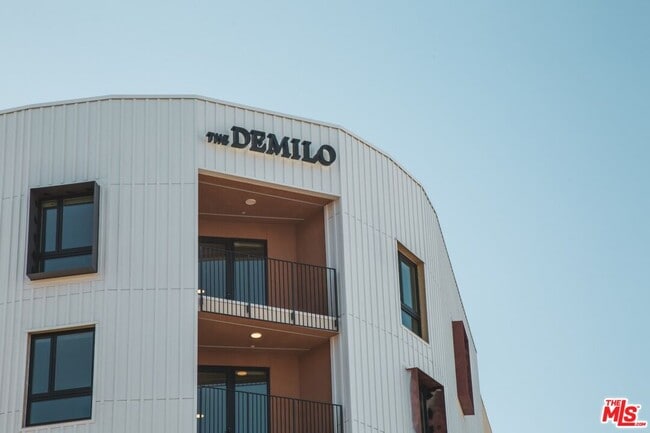 Photo - 201 N La Brea Ave Unit 314