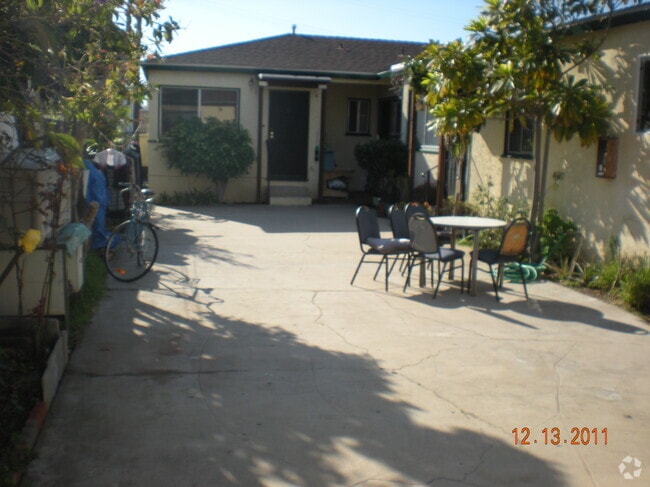 Building Photo - 1921 22nd St Rental