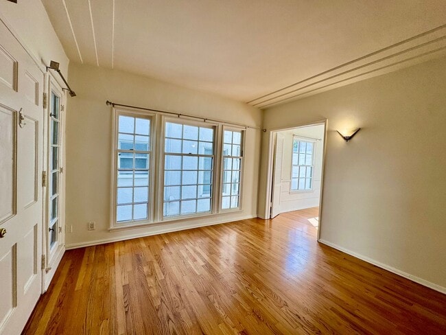 Photo - Sun-Filled 2-bed 1-bath Second Floor short... Unit 9010 Burton Way  A