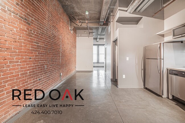 Building Photo - 430 S Broadway Unit 102 Rental