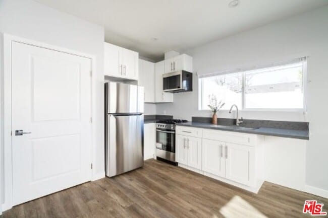 Photo - 12457 Hortense St