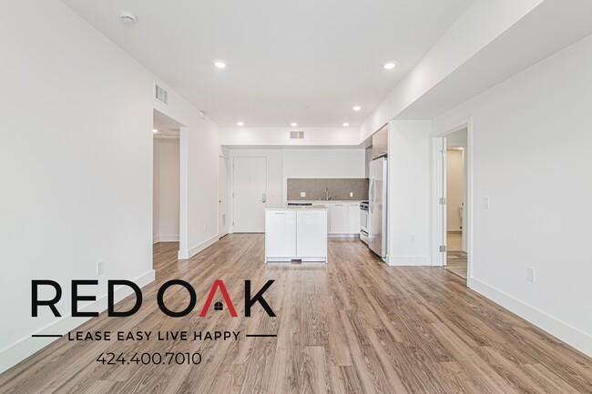 Photo - 5727 La Mirada Ave Unit 403