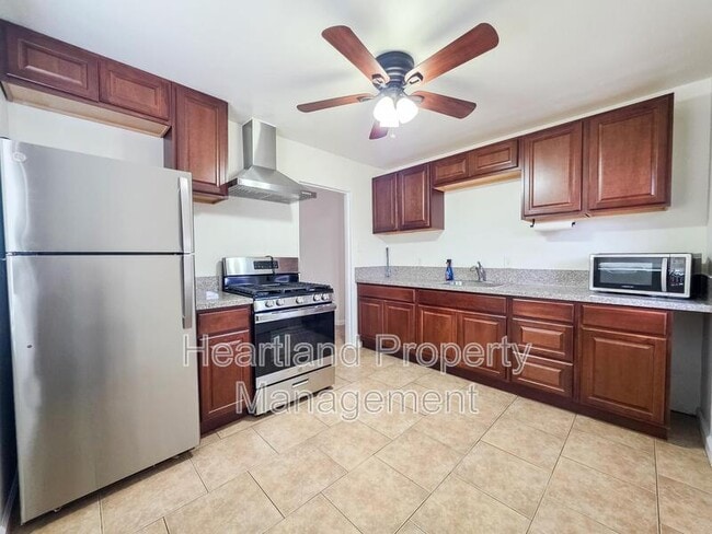 Photo - 3298 Luna Ave