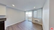 Photo - 525 N Sycamore Ave Unit 321