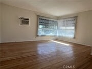 Photo - 401 W Grand Ave Unit C