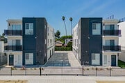 Photo - 2733 S La Brea Ave Unit 2733