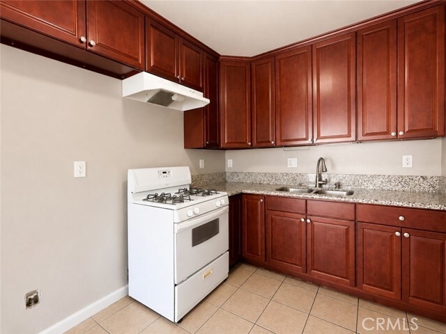 Photo - 16773 Randall Ave Unit B
