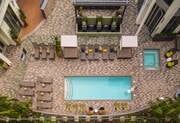 Photo - Desmond at Wilshire