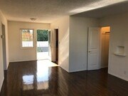 Photo - 13744 Burbank Blvd Unit B