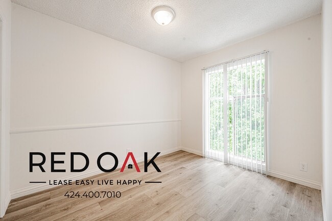 Photo - 1016 S Wooster St Unit 4