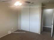 Photo - 895 W 59th St