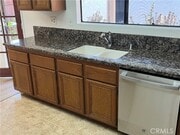 Photo - 537 S College Ave