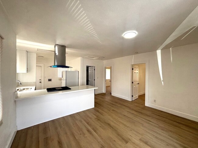 Photo - 4701 S Figueroa St Apartment Unit 510