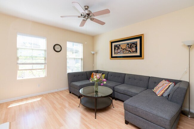 Photo - 3 Bedroom Townhome in the Escala Community of Mission Valley