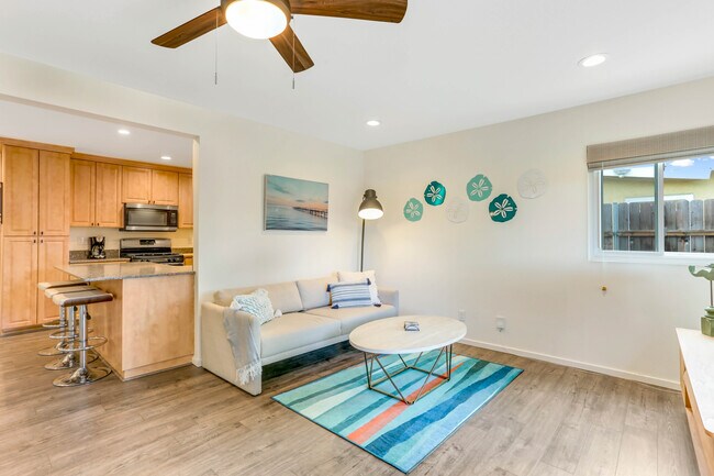 Photo - 1246 Thermal Ave