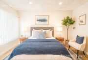 Photo - 5461 Kester Ave Unit 212