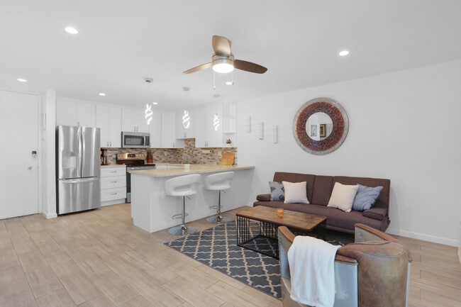 Photo - 3050 Rue D’Orleans Unit 227