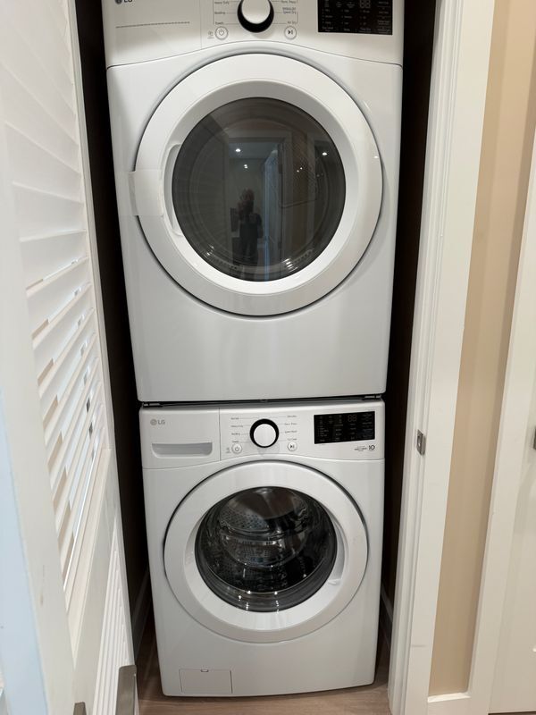 Photo - 1072 N Vinedo Ave