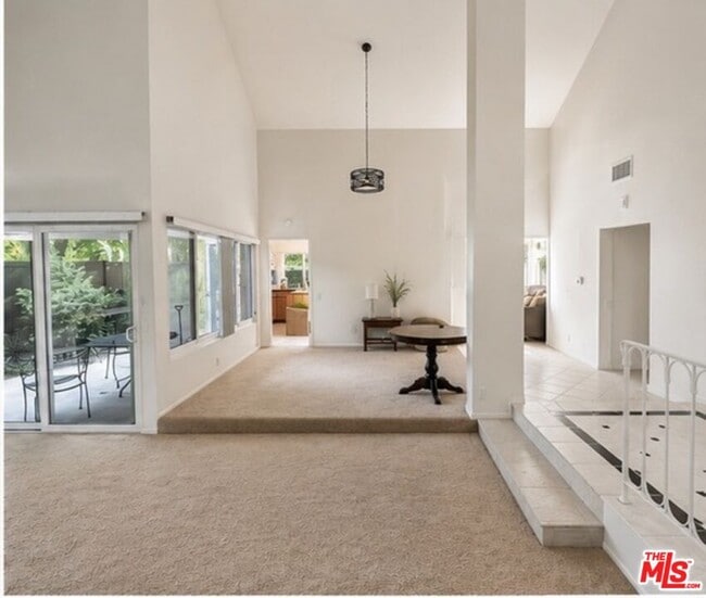 Photo - 3021 E Black Hills Ct