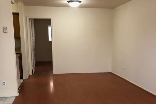 Photo - 10521 National Blvd Unit 106