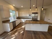 Photo - 845 Stratford Dr